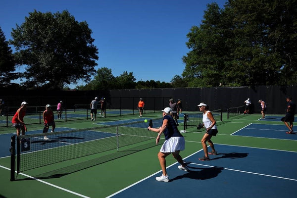 Benefícios do Pickleball para a Saúde e o Bem-Estar